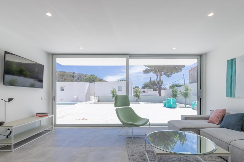 New Build Modern Semi-detached Villa in El Portet