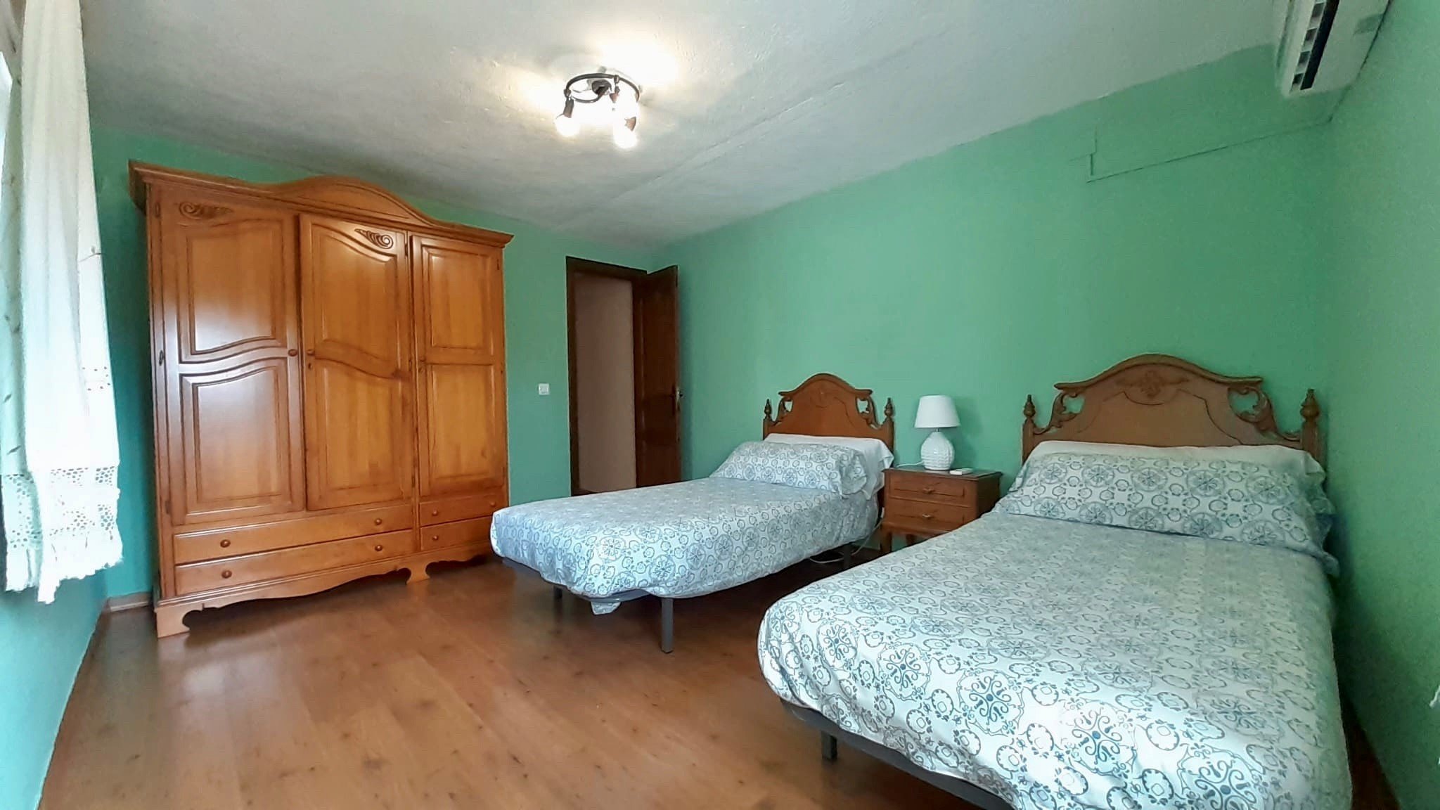 Hermosa villa de 5 dormitorios de estilo rústico en Jávea