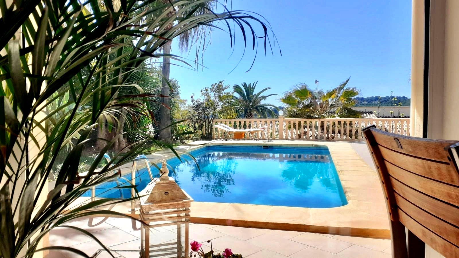 Negotiable! Spectacular and Private Villa with Sea Views in Moraira